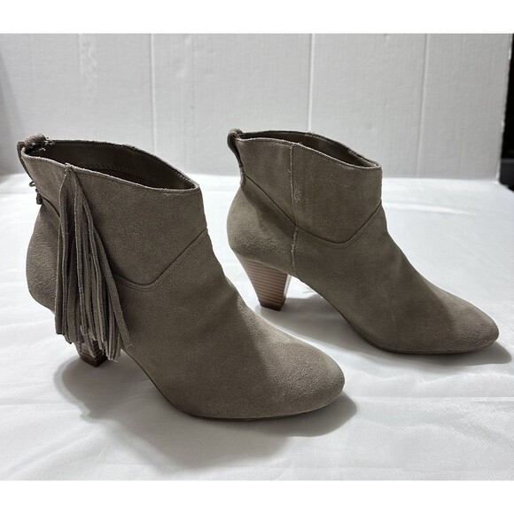 American Eagle Outfitter Women Tan PullOn Suede Fringe Western Ankle Boots Sz 8 - Picture 9 of 13